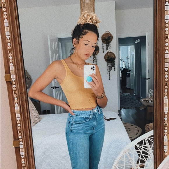 Meet your Posher, Anna - Picture 1 of 1